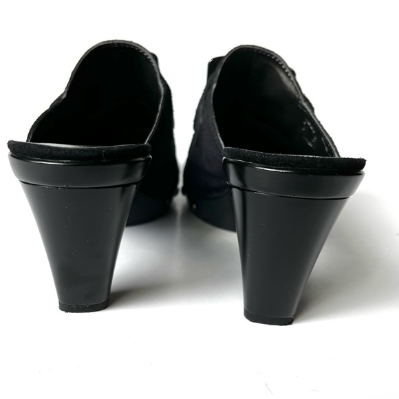 NEW IN BOX Stuart Weitzman Double Agent Black Sport/Suede Studded Mule Clogs 8.5 - Picture 11 of 13
